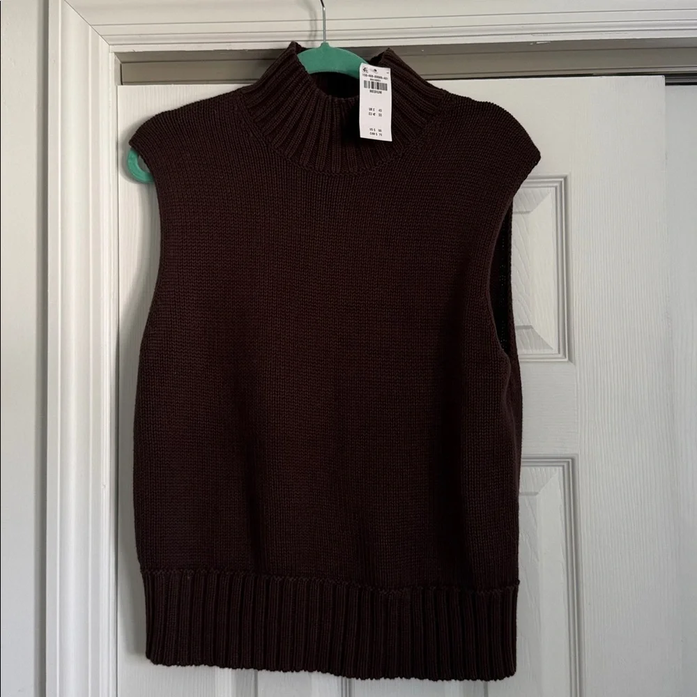 NWT Abercrombie Mock Neck Sweater Shell - Picture 2 of 3